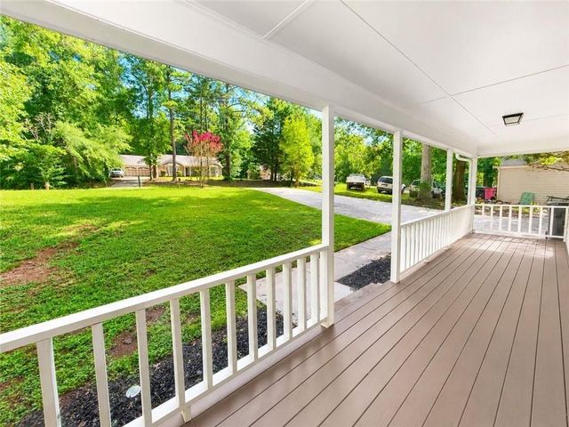 135 Willow Shoals Drive, Covington, GA 30016