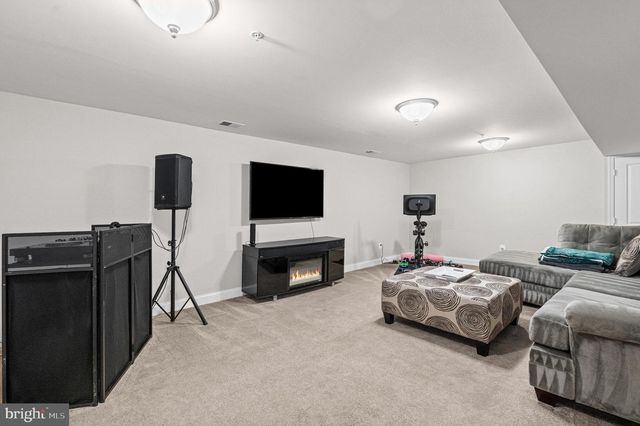 43 STOCKSDALE AVE, Reisterstown, MD 21136