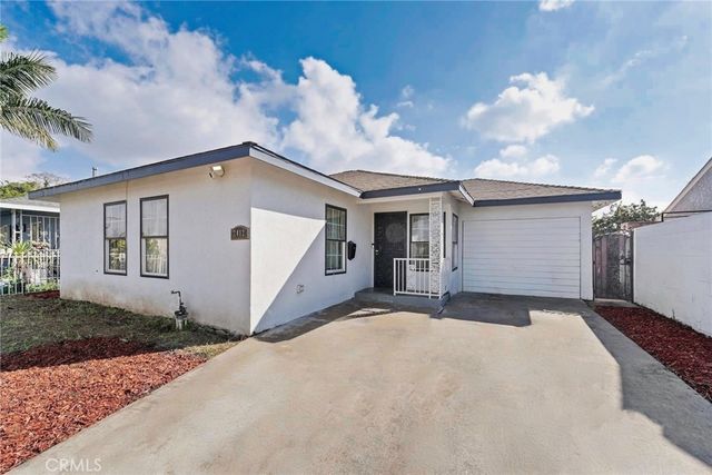 2412 W Raymond, Compton, CA 90220