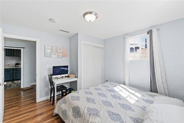 2412 W Raymond, Compton, CA 90220