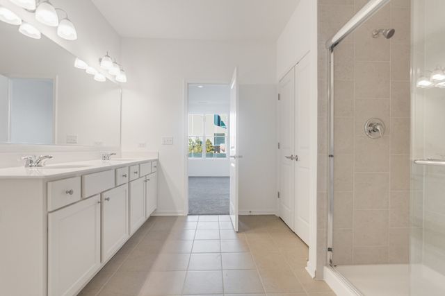 8533 Chadwick Court, Woodridge, IL 60517