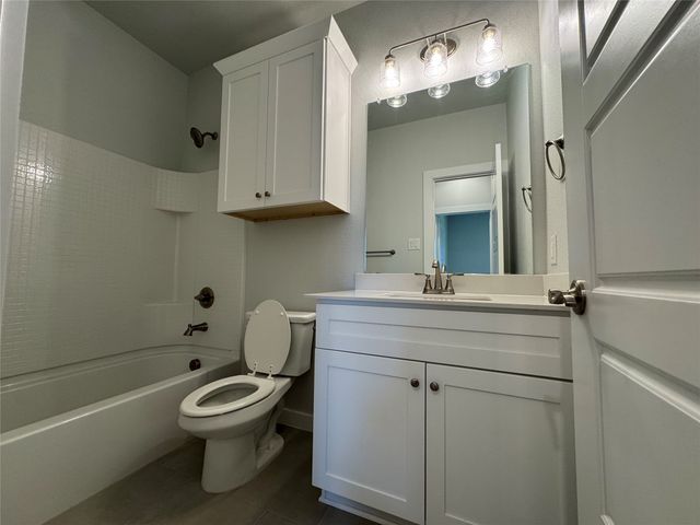 612 Finlee Way, Tioga, TX 76271