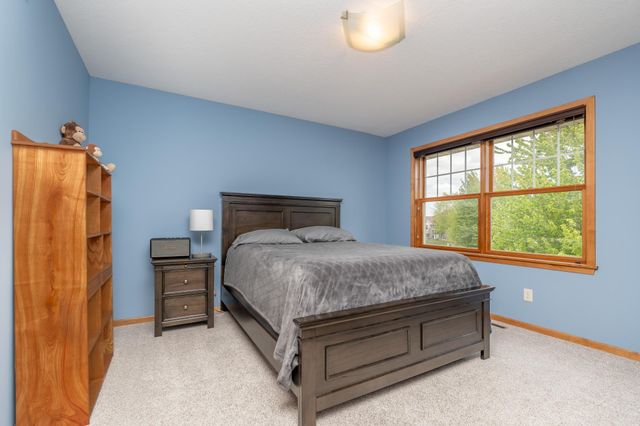 517 Appaloosa Avenue, Shakopee, MN 55379