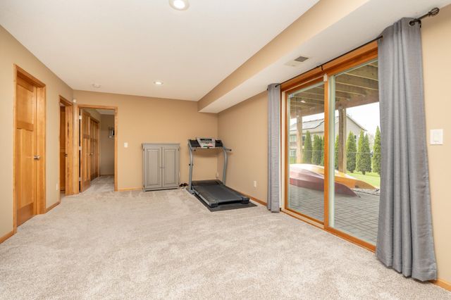 517 Appaloosa Avenue, Shakopee, MN 55379