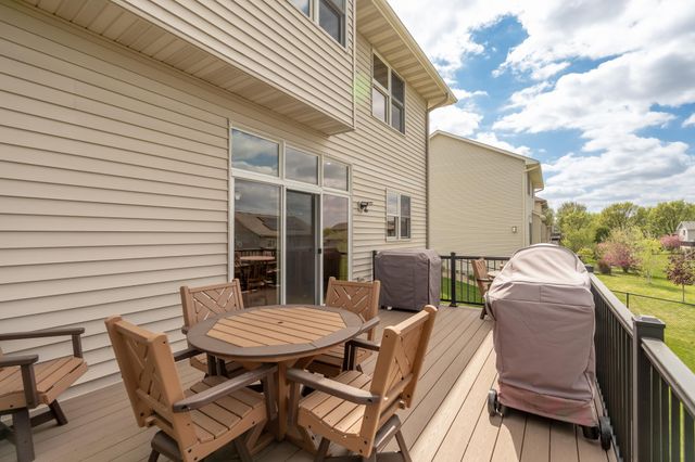 517 Appaloosa Avenue, Shakopee, MN 55379