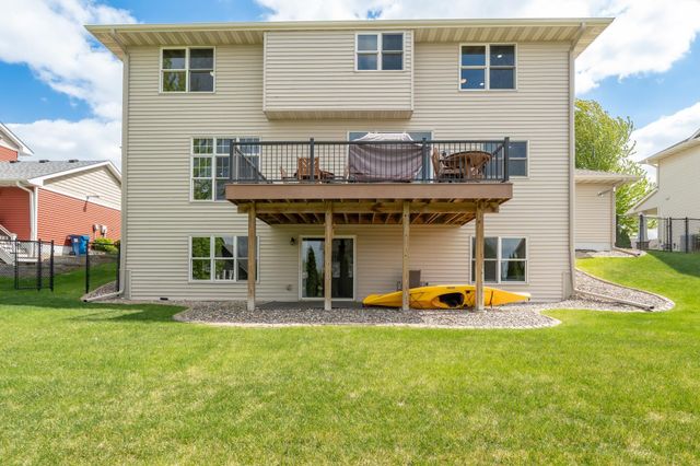 517 Appaloosa Avenue, Shakopee, MN 55379