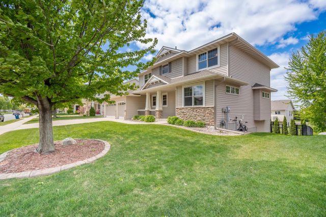 517 Appaloosa Avenue, Shakopee, MN 55379