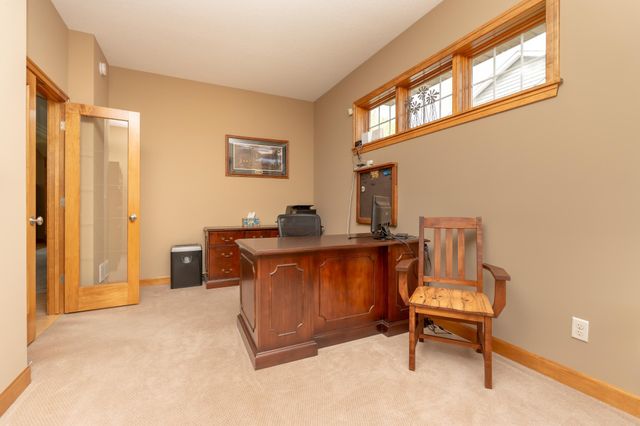 517 Appaloosa Avenue, Shakopee, MN 55379