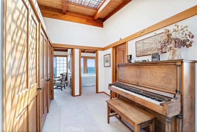 1911 Ocean Way, Laguna Beach, CA 92651