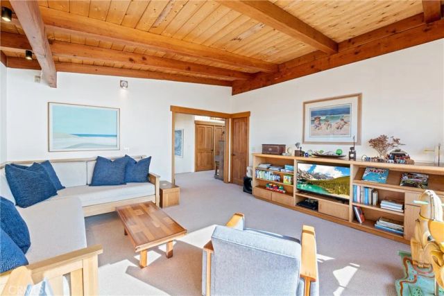 1911 Ocean Way, Laguna Beach, CA 92651