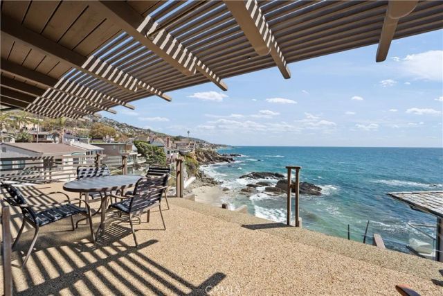 1911 Ocean Way, Laguna Beach, CA 92651