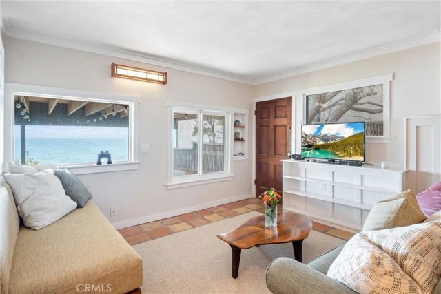 1911 Ocean Way, Laguna Beach, CA 92651