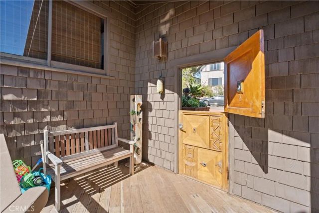 1911 Ocean Way, Laguna Beach, CA 92651