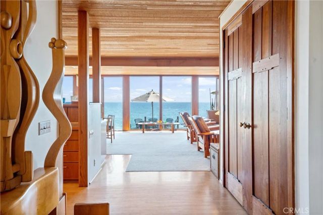 1911 Ocean Way, Laguna Beach, CA 92651