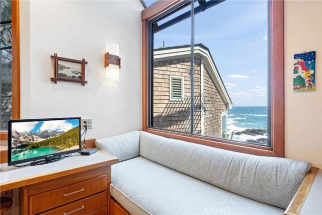 1911 Ocean Way, Laguna Beach, CA 92651