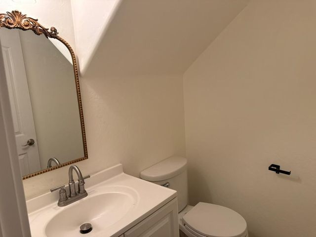 1570 S Owl Drive, Gilbert, AZ 85296