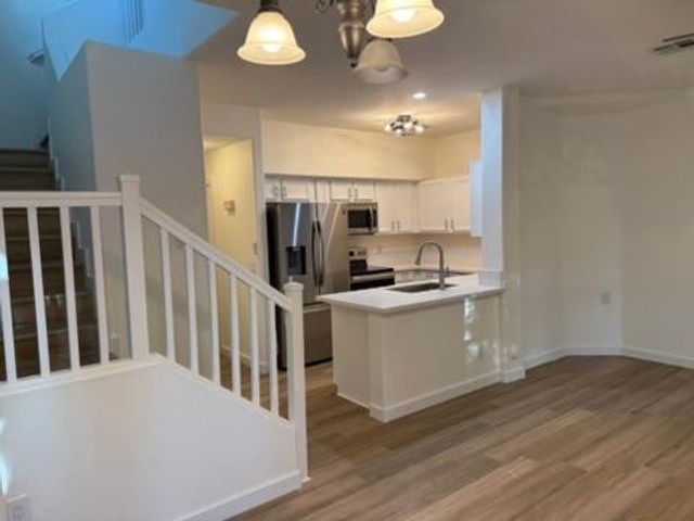 1570 S Owl Drive, Gilbert, AZ 85296