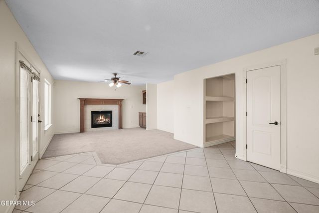 12425 NINA PEARL Drive, El Paso, TX 79938