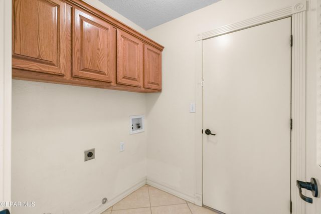 12425 NINA PEARL Drive, El Paso, TX 79938