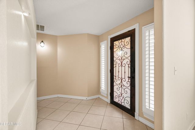 12425 NINA PEARL Drive, El Paso, TX 79938