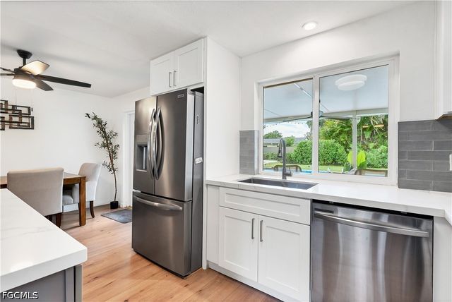 1640 N Flossmoor RD, Fort Myers, FL 33919