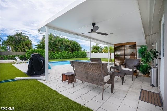 1640 N Flossmoor RD, Fort Myers, FL 33919