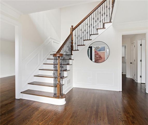 746 Oxford SW Court, Lilburn, GA 30047