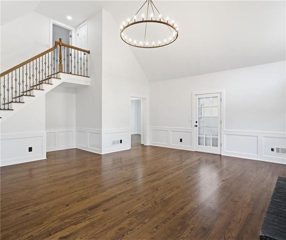 746 Oxford SW Court, Lilburn, GA 30047