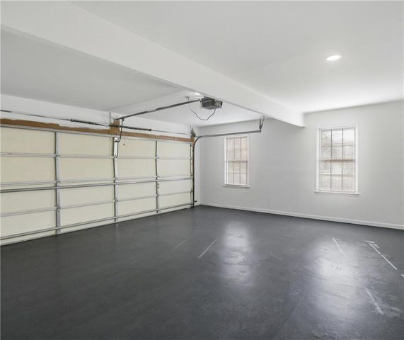 746 Oxford SW Court, Lilburn, GA 30047