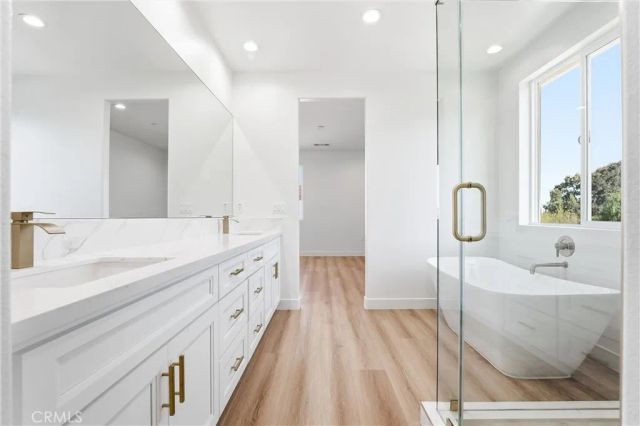 1969 Lyon Avenue, Riverside, CA 92503