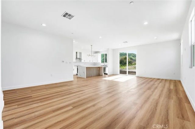 1969 Lyon Avenue, Riverside, CA 92503