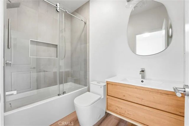 1969 Lyon Avenue, Riverside, CA 92503