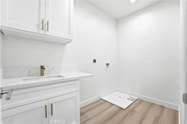 1969 Lyon Avenue, Riverside, CA 92503