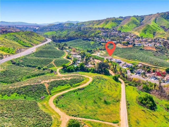 1969 Lyon Avenue, Riverside, CA 92503