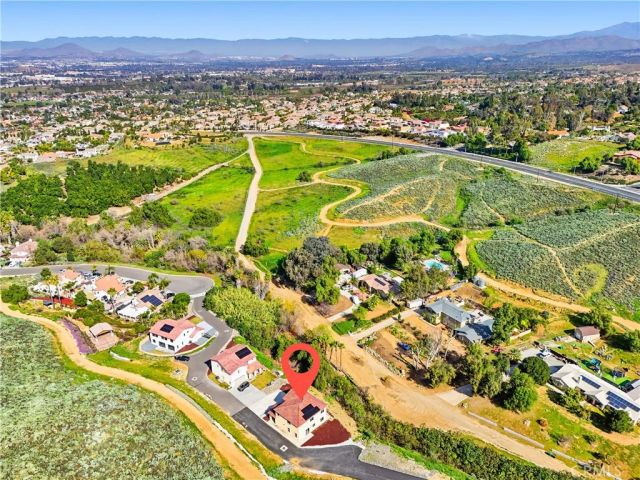 1969 Lyon Avenue, Riverside, CA 92503