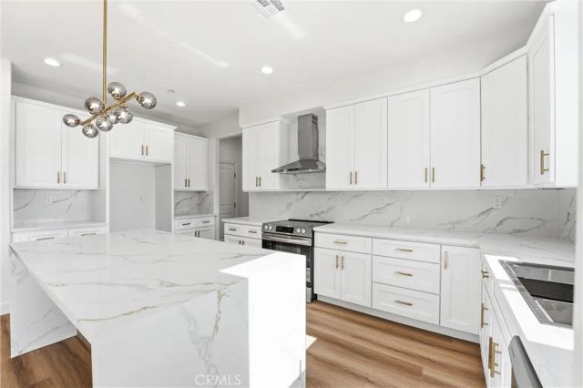 1969 Lyon Avenue, Riverside, CA 92503