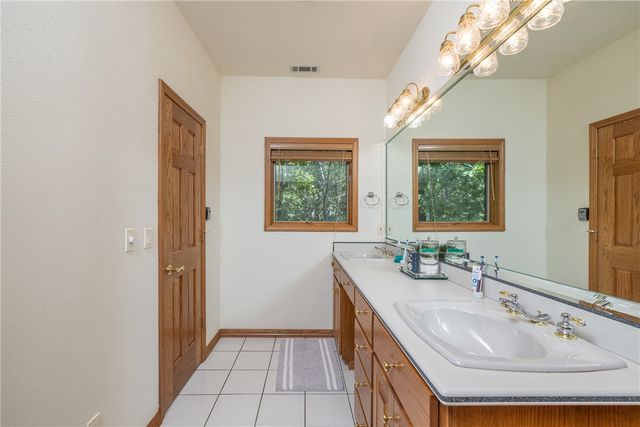20401 Slate Gap Road, Garfield, AR 72732