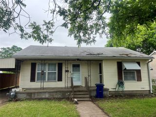 3136 McKenzie Avenue, Waco, TX 76708