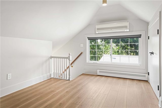 15 Omega Way, East Providence, RI 02916