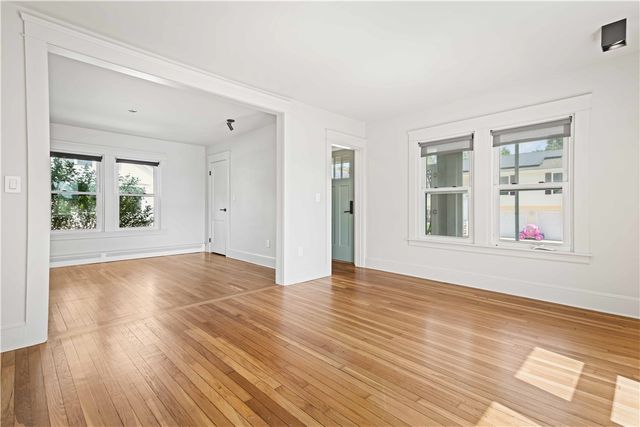 15 Omega Way, East Providence, RI 02916