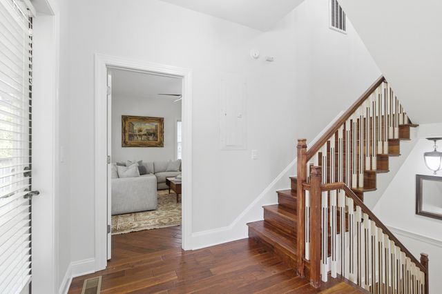 15 Judith Street E, Charleston, SC 29403