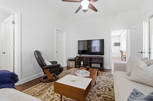 15 Judith Street E, Charleston, SC 29403