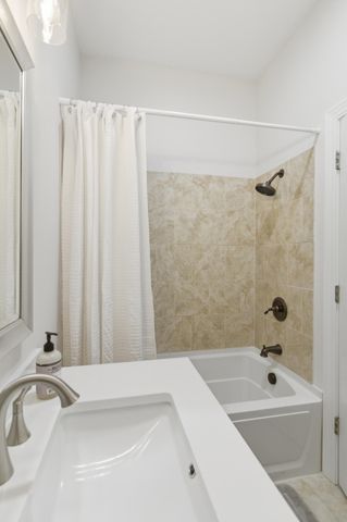15 Judith Street E, Charleston, SC 29403