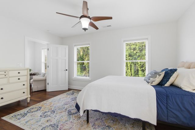 15 Judith Street E, Charleston, SC 29403