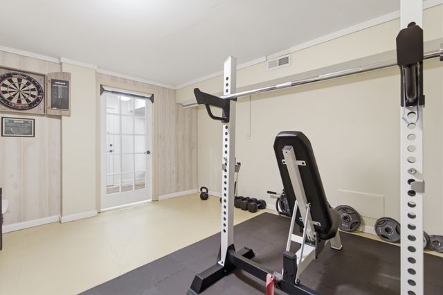 15 Judith Street E, Charleston, SC 29403