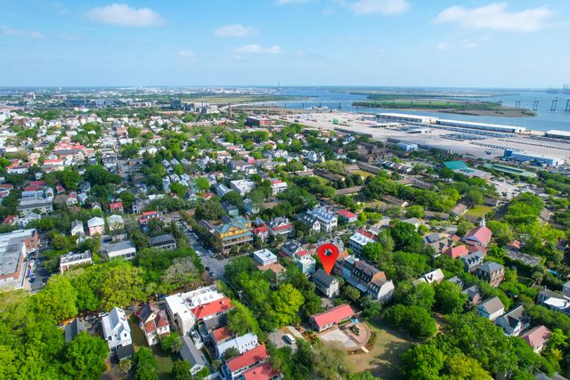 15 Judith Street E, Charleston, SC 29403