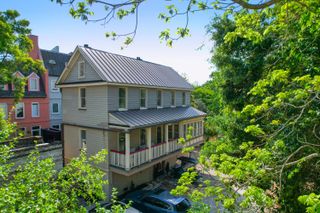 15 Judith Street E, Charleston, SC 29403