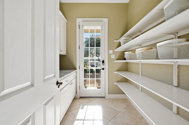 9808 Tree Bend CV, Austin, TX 78750