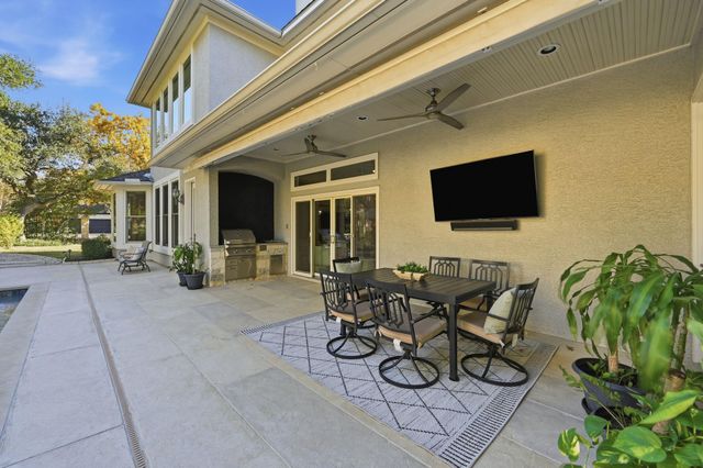 9808 Tree Bend CV, Austin, TX 78750