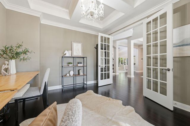 9808 Tree Bend CV, Austin, TX 78750